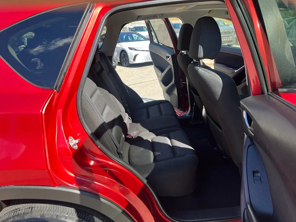 2015 MAZDA CX-5 - $10,999