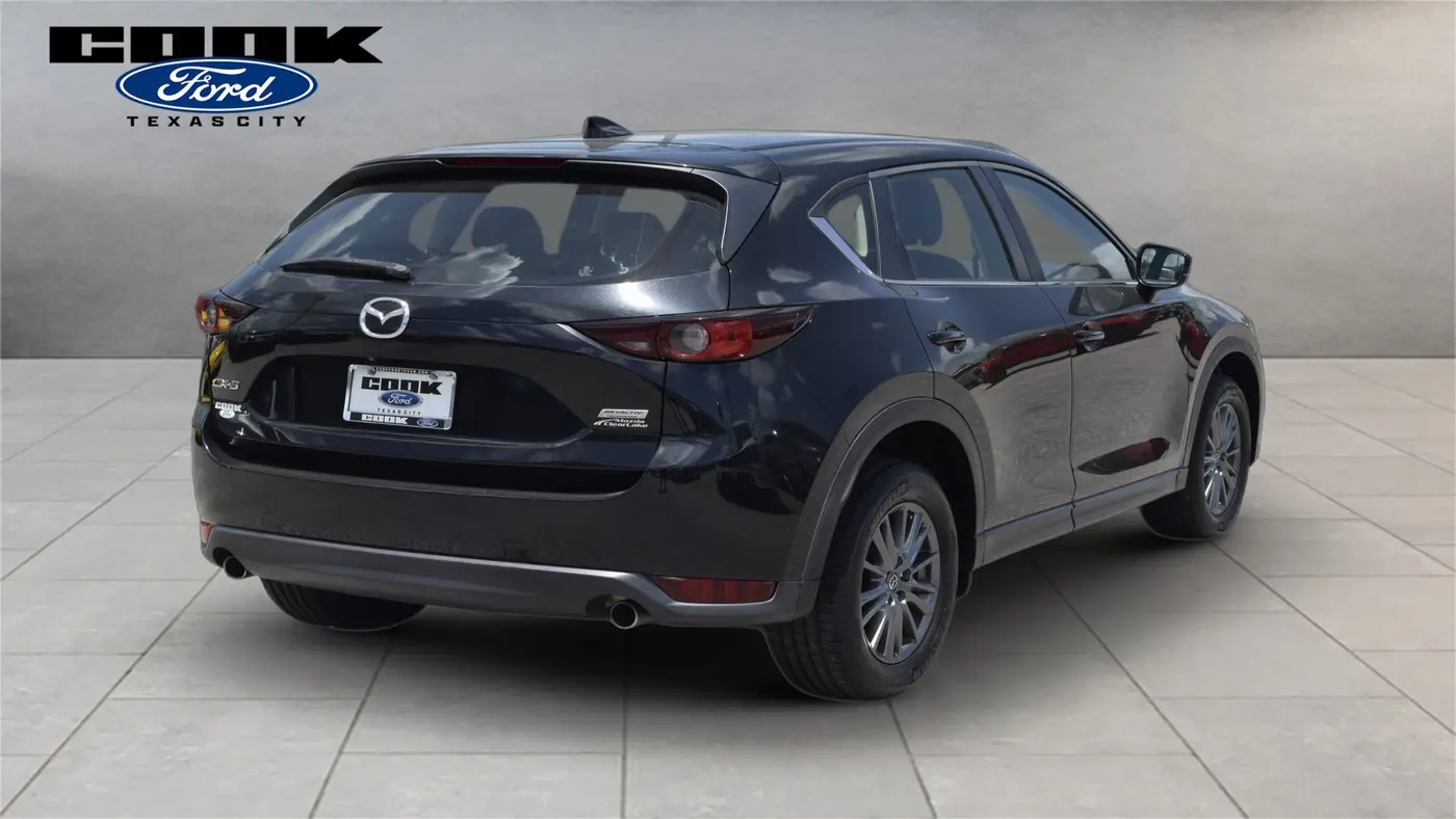 2017 Mazda CX-5 Sport