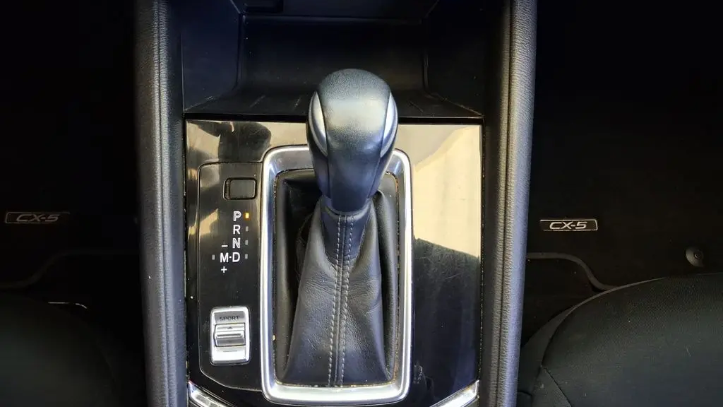 2017 Mazda CX-5 Sport