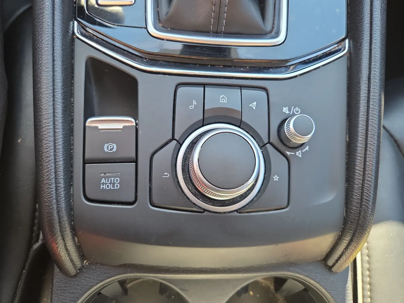 2025 MAZDA CX-5 - $25,995