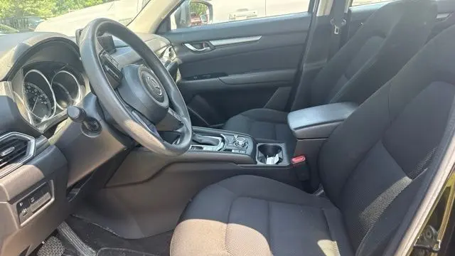 2017 Mazda CX-5 Sport