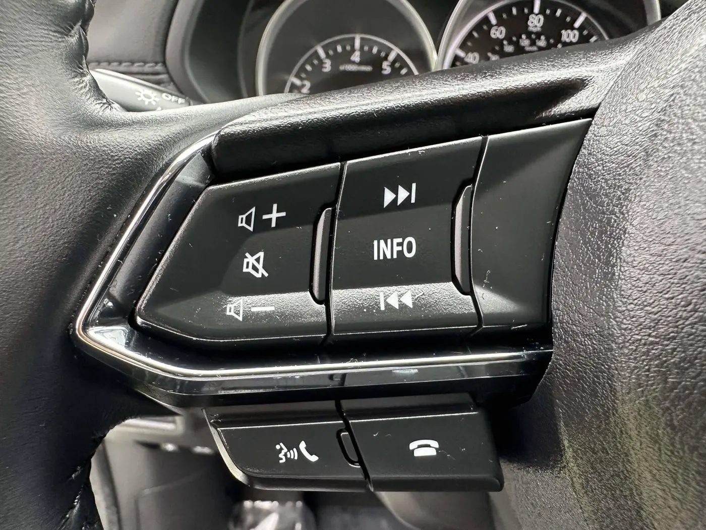 2023 MAZDA CX-5 - $26,500