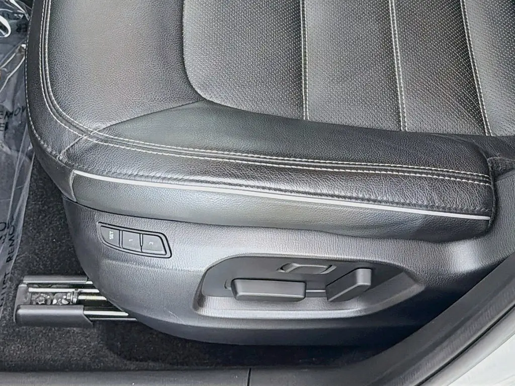 2025 MAZDA CX-5 - $25,499