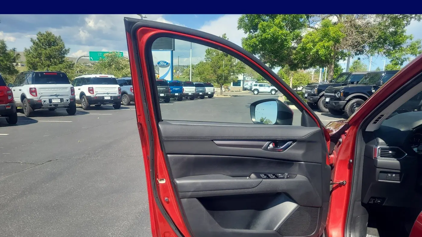 2021 Mazda CX-5 Carbon Edition