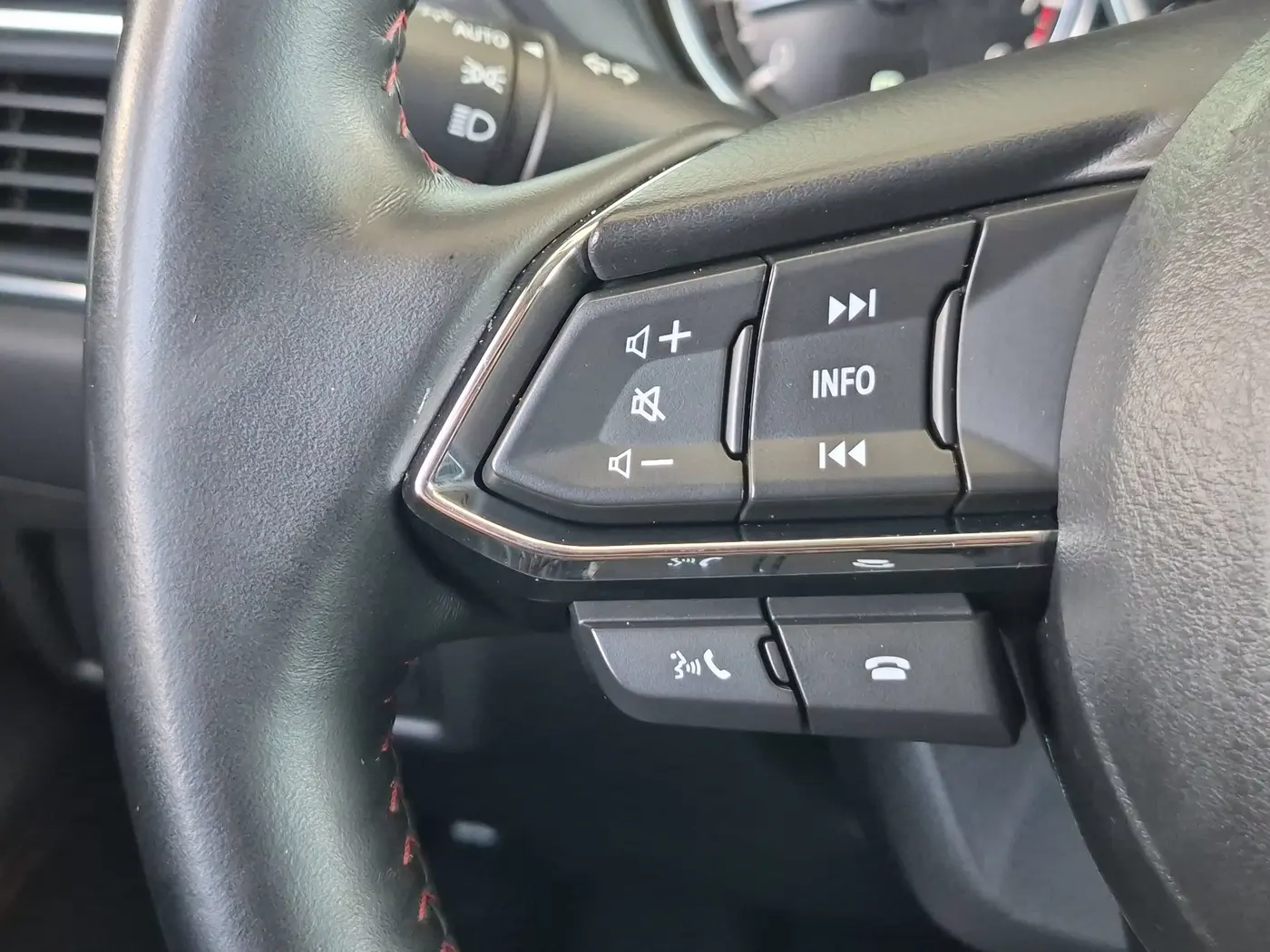 2025 MAZDA CX-5 - $26,298