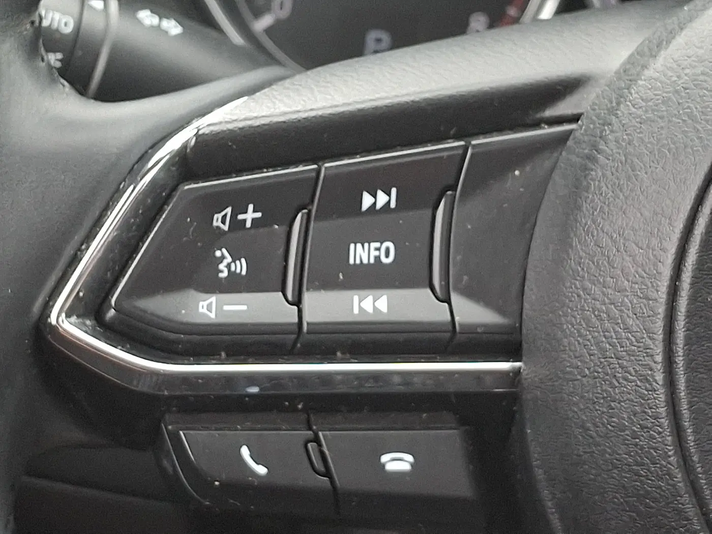 2019 MAZDA CX-5 - $18,105