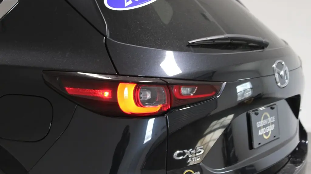 2023 Mazda CX-5 2.5 S Preferred