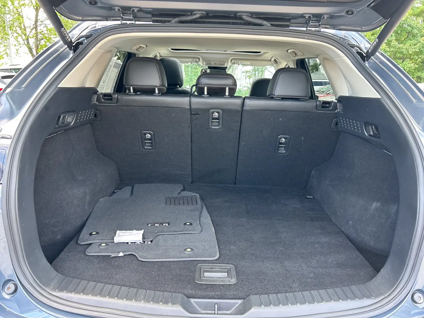 2023 MAZDA CX-5 - $27,990