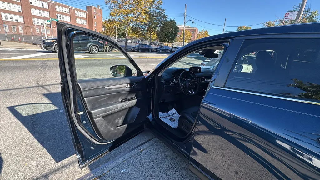 2021 MAZDA CX-5 - $21,550