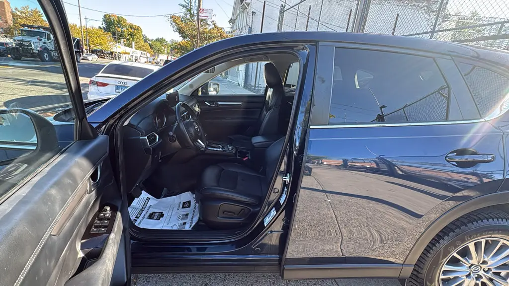 2021 MAZDA CX-5 - $21,550