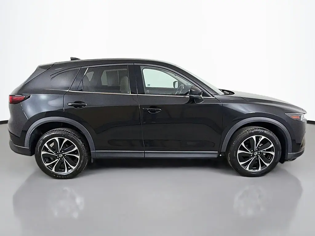 2022 MAZDA CX-5 - $22,699