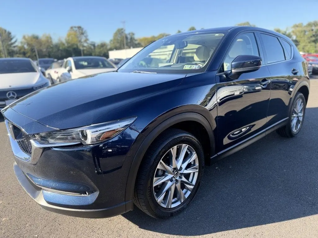 2021 MAZDA CX-5 - $21,995