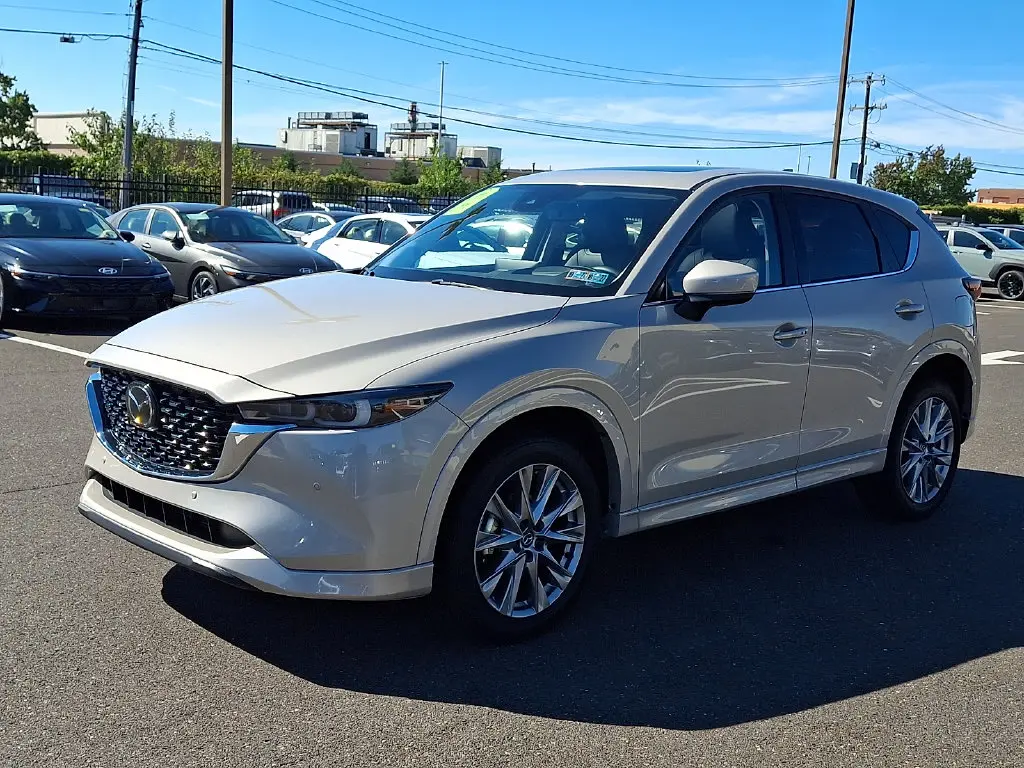 2025 MAZDA CX-5 - $31,998