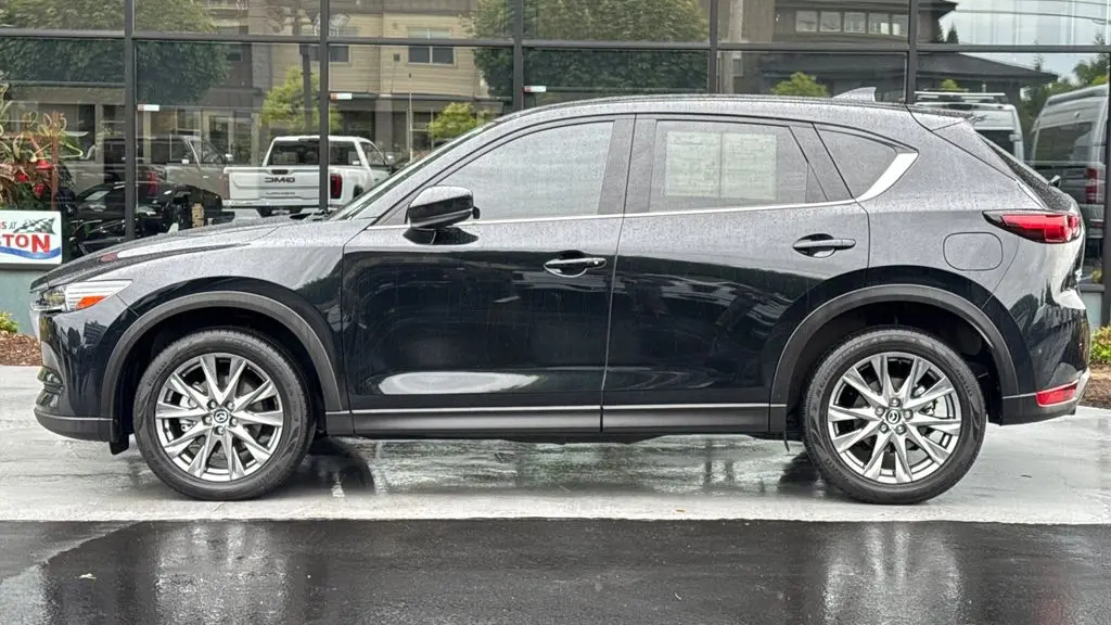 2021 Mazda CX-5 Signature