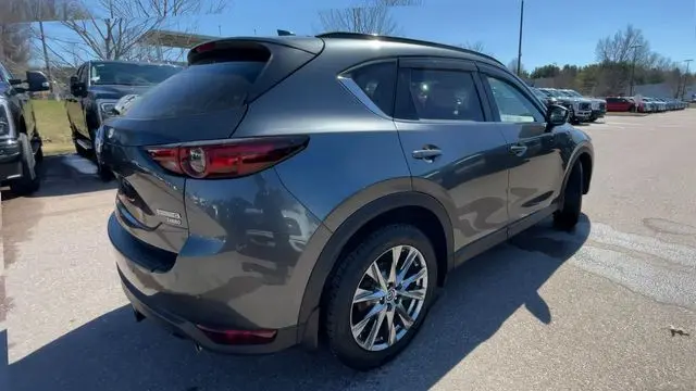 2021 Mazda CX-5 Signature