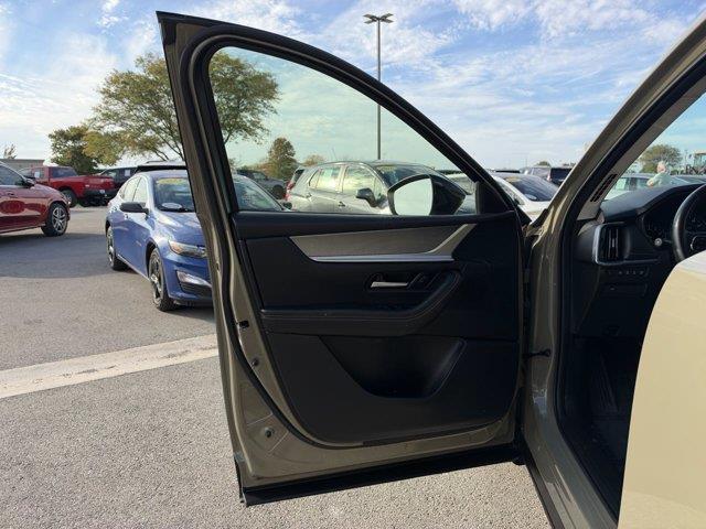 2025 MAZDA CX-7 - $30,995