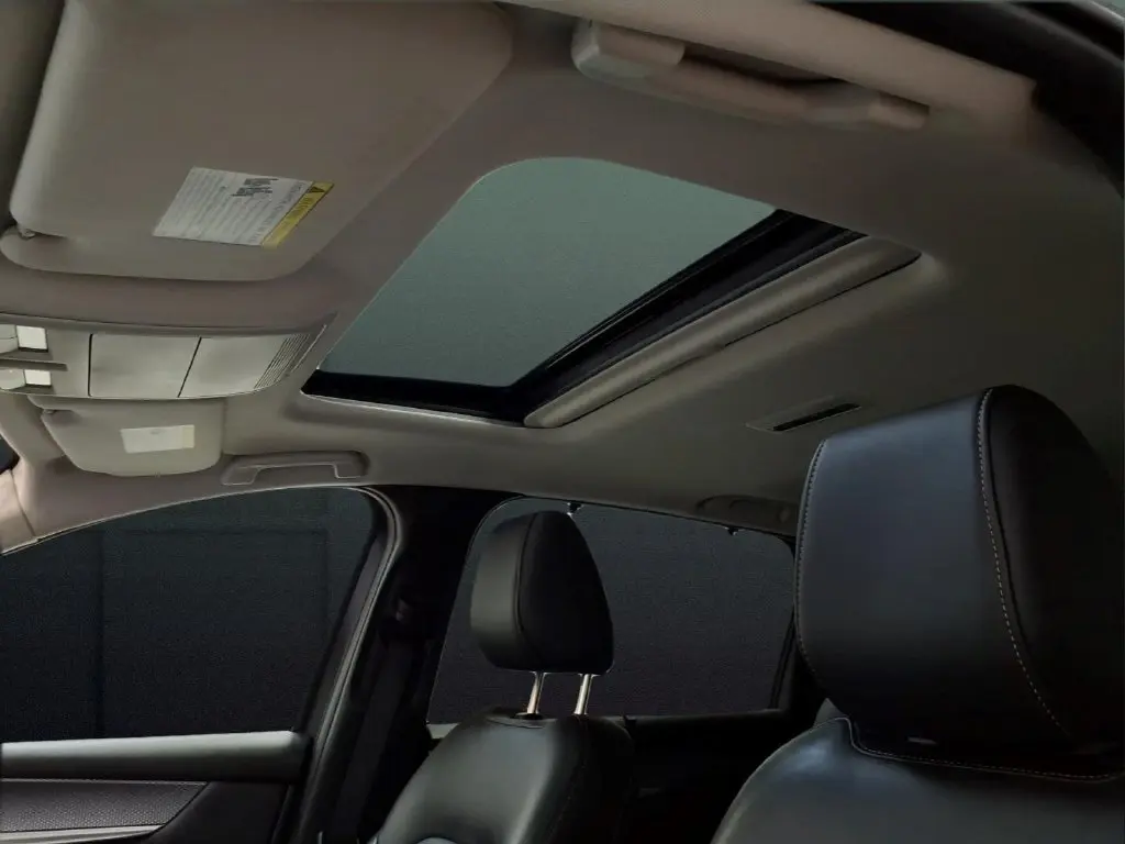 2025 MAZDA CX-7 - $27,995