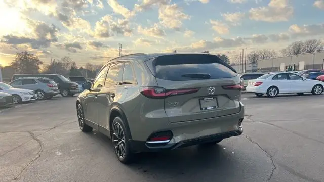2025 Mazda CX-70 Plug-in Hybrid Premium