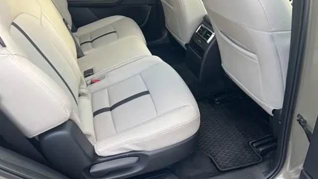 2025 Mazda CX-70 Plug-in Hybrid Premium