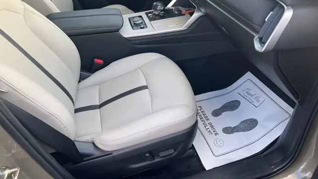 2025 Mazda CX-70 Plug-in Hybrid Premium