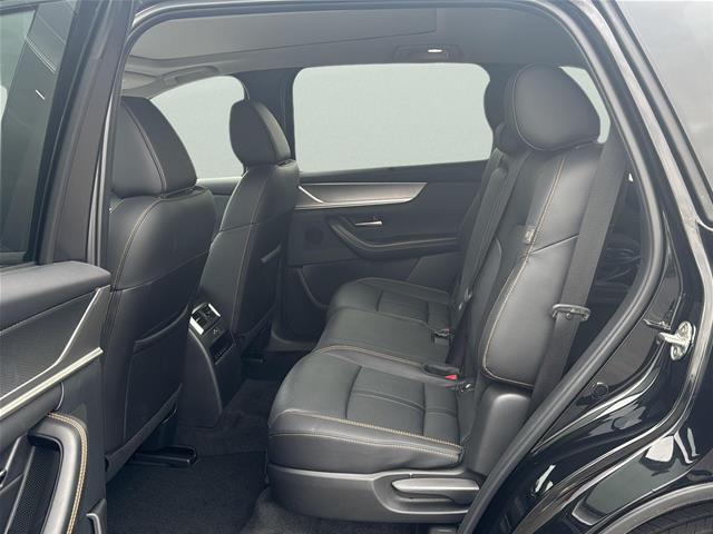 2025 MAZDA CX-7 - $37,880