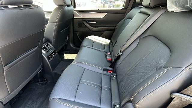 2025 Mazda CX-70 Plug-in Hybrid Premium