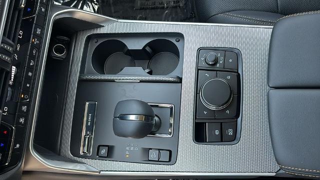 2025 Mazda CX-70 Plug-in Hybrid Premium
