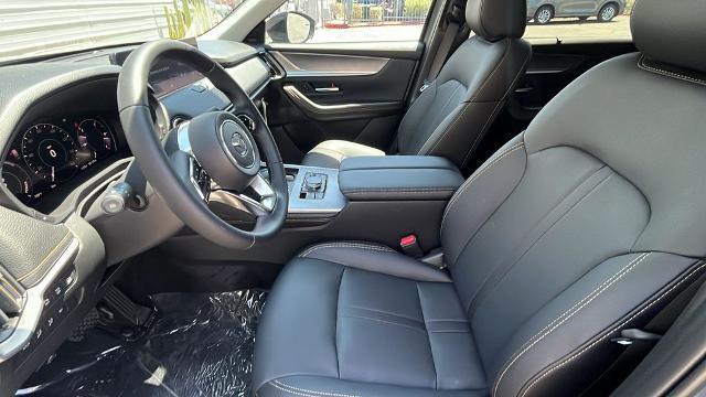 2025 Mazda CX-70 Plug-in Hybrid Premium