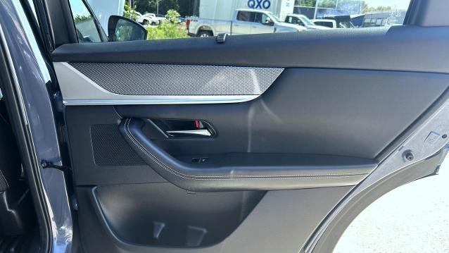 2025 Mazda CX-70 Plug-in Hybrid Premium