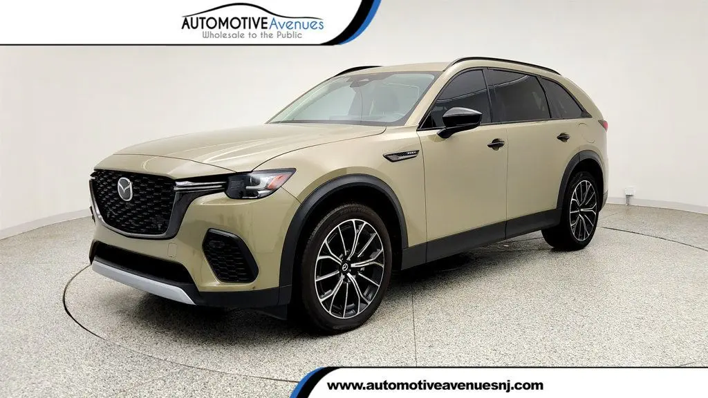 Preowned 2025 Mazda CX-70 Plug-in Hybrid Premium for Sale