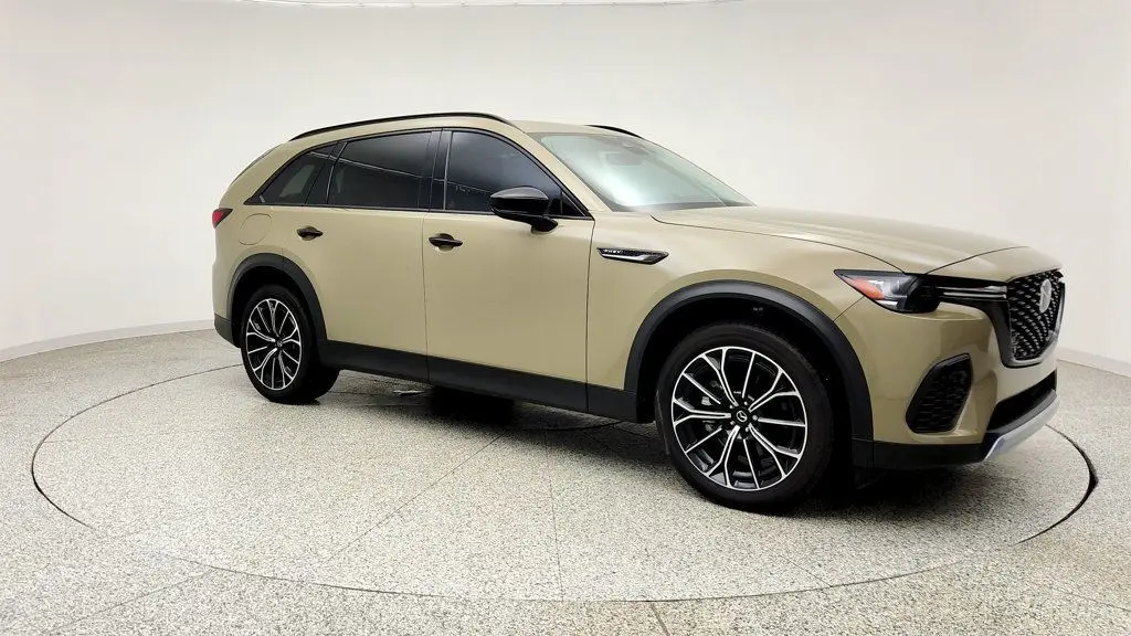 2025 Mazda CX-70 Plug-in Hybrid Premium