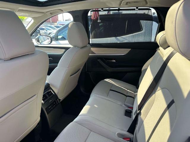 2025 MAZDA CX-7 - $27,998
