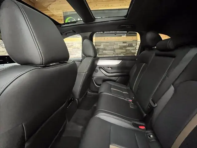 2026 MAZDA CX-7 - $46,999