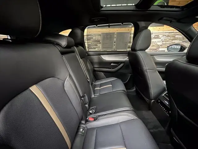 2026 MAZDA CX-7 - $46,999