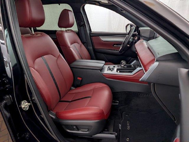 2026 MAZDA CX-7 - $46,000