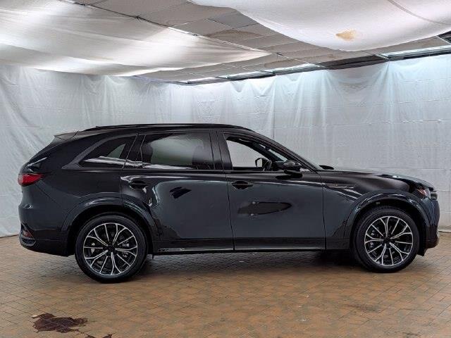 2026 MAZDA CX-7 - $45,500