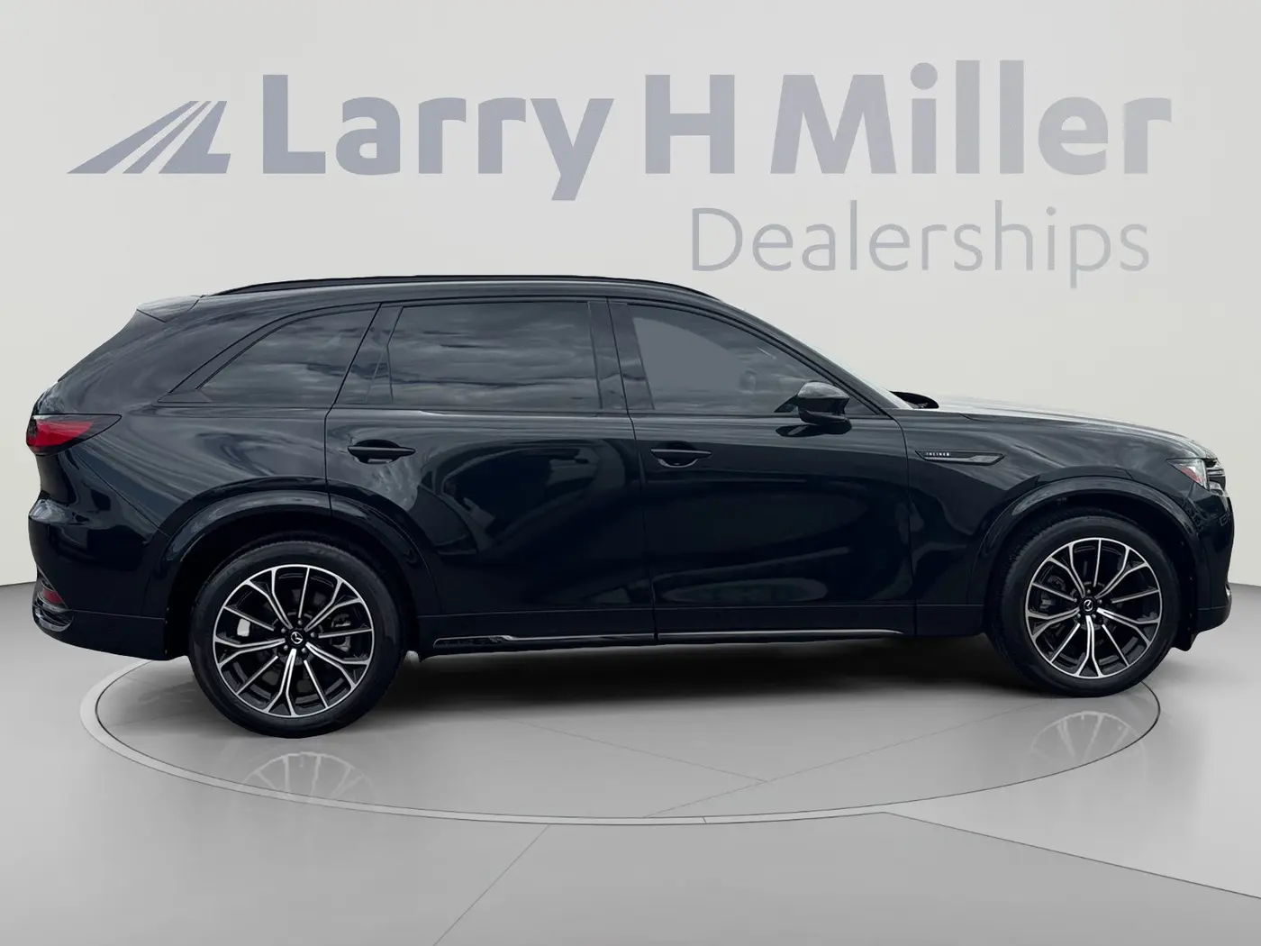 2025 MAZDA CX-7 - $38,250