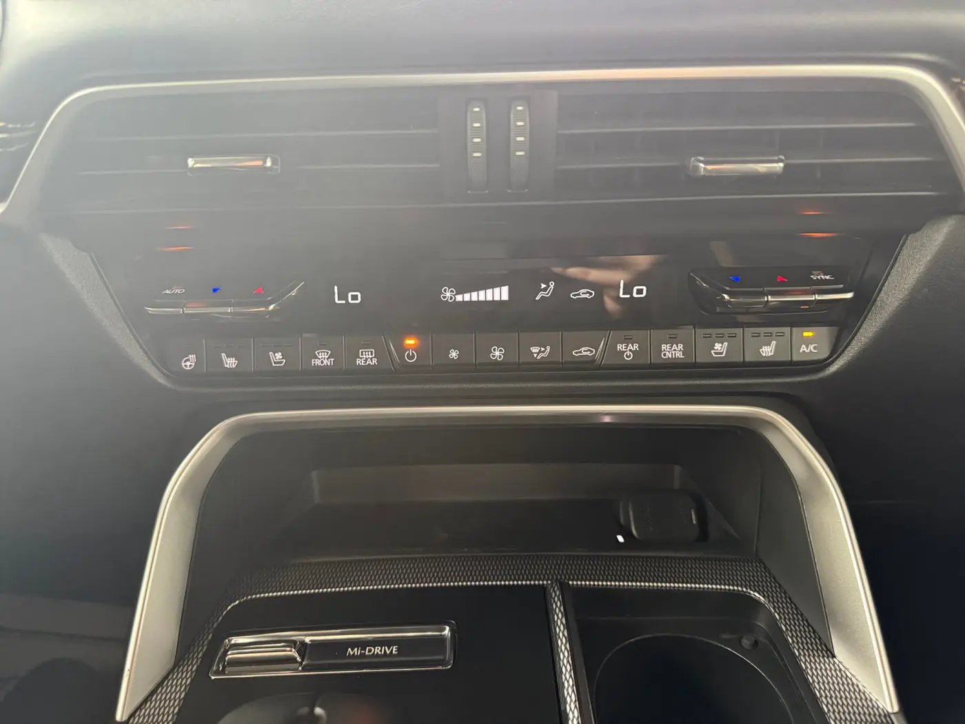 2025 MAZDA CX-7 - $38,250