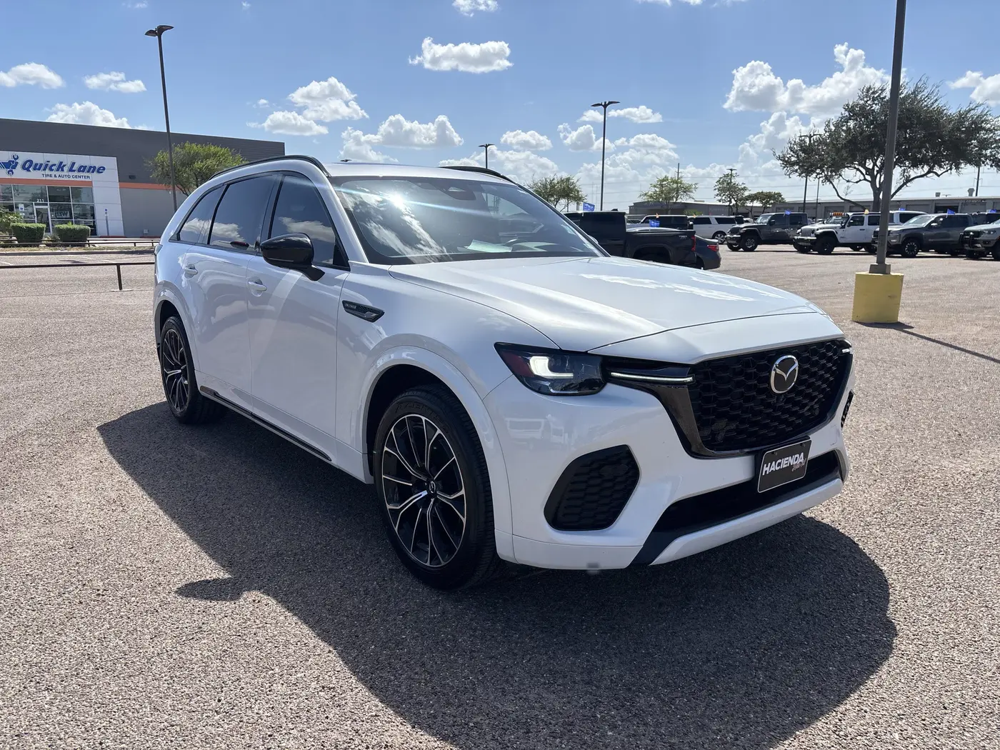 2025 MAZDA CX-7 - $37,719