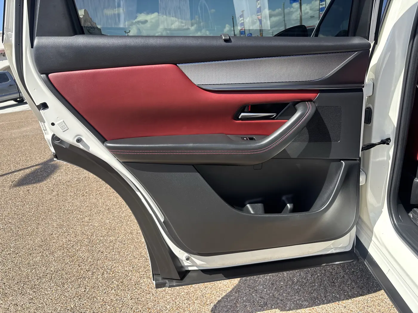 2025 MAZDA CX-7 - $37,719