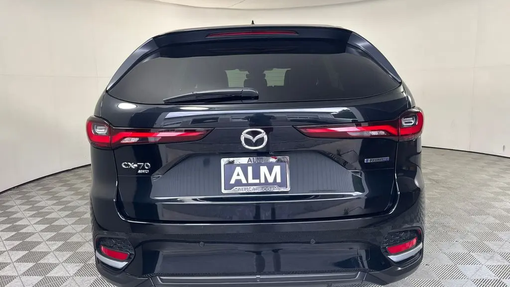 2025 Mazda CX-70 Plug-in Hybrid Premium Plus