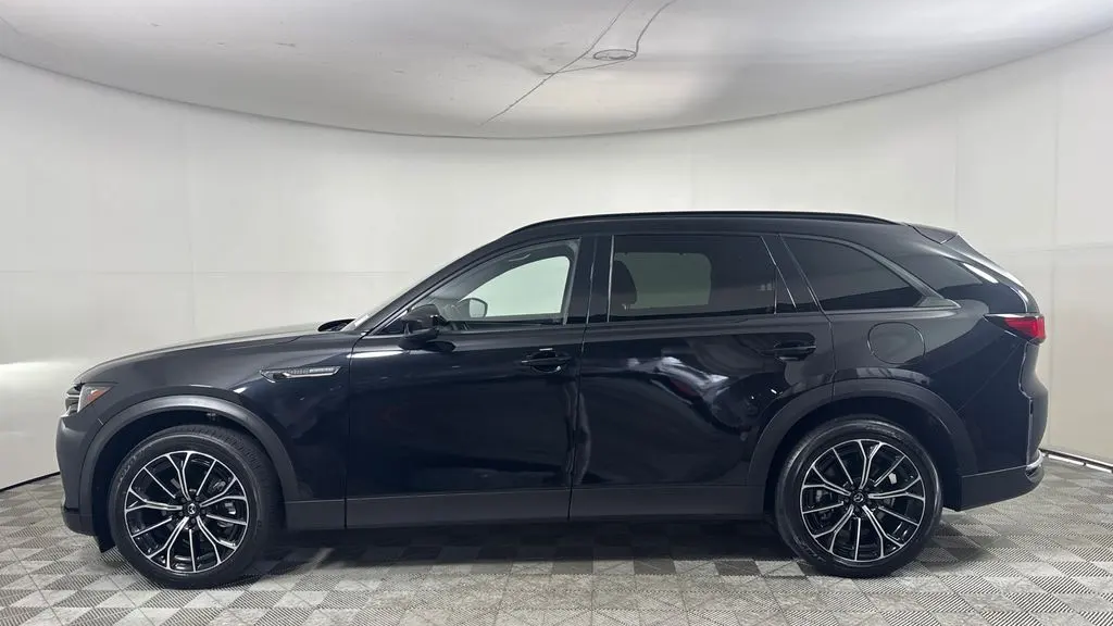 2025 Mazda CX-70 Plug-in Hybrid Premium Plus