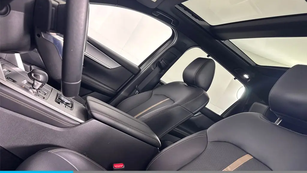 2025 Mazda CX-70 Plug-in Hybrid Premium Plus