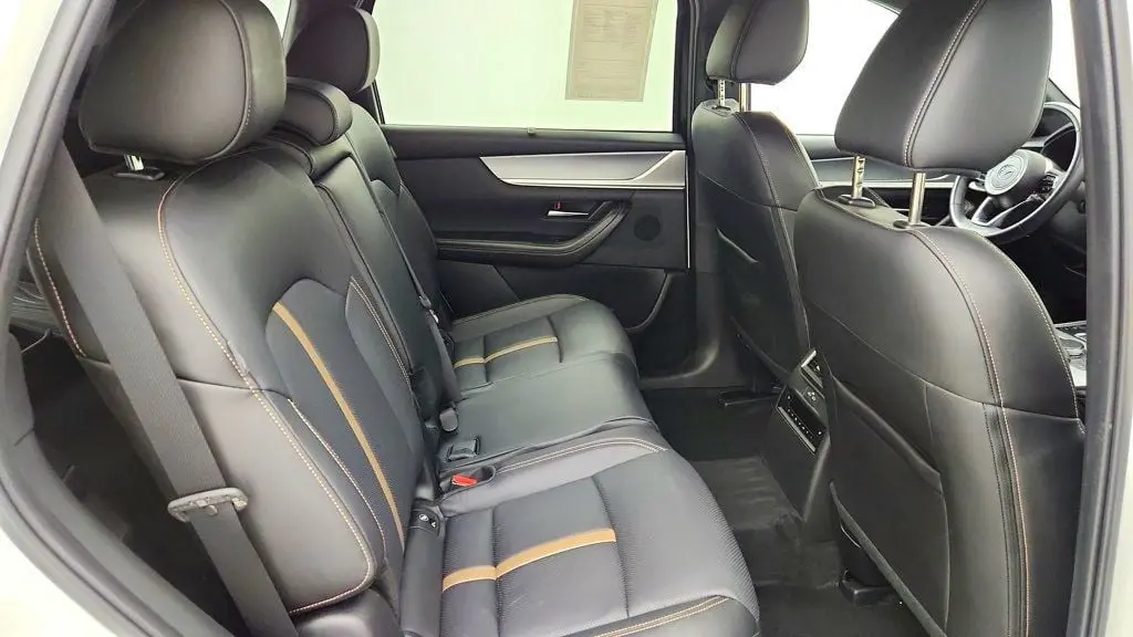 2025 MAZDA CX-7 - $26,995