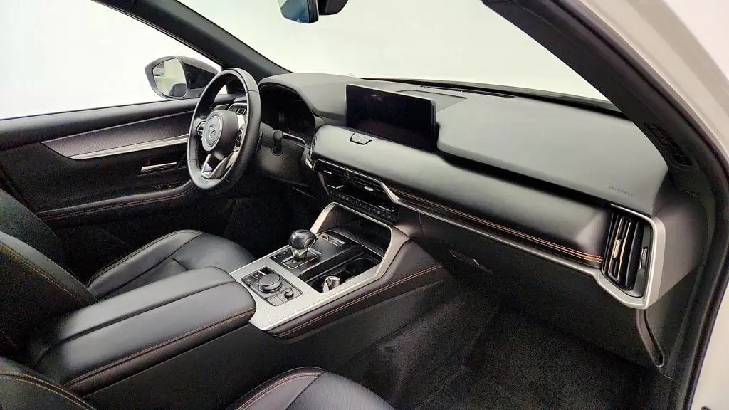 2025 MAZDA CX-7 - $26,995