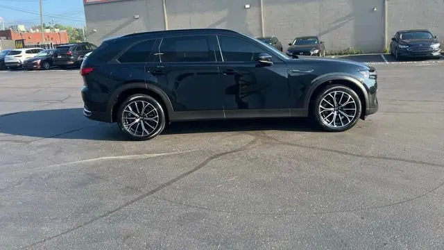 2025 Mazda CX-70 Plug-in Hybrid Premium Plus