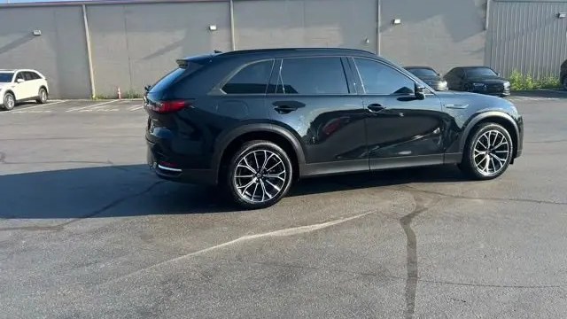 2025 Mazda CX-70 Plug-in Hybrid Premium Plus