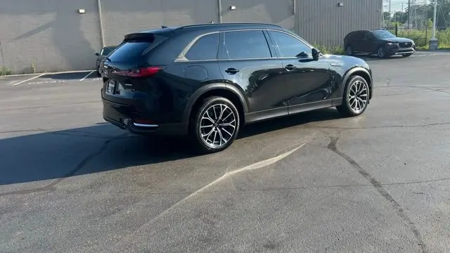 2025 Mazda CX-70 Plug-in Hybrid Premium Plus
