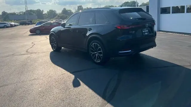 2025 Mazda CX-70 Plug-in Hybrid Premium Plus