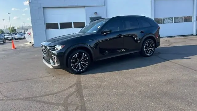 2025 Mazda CX-70 Plug-in Hybrid Premium Plus